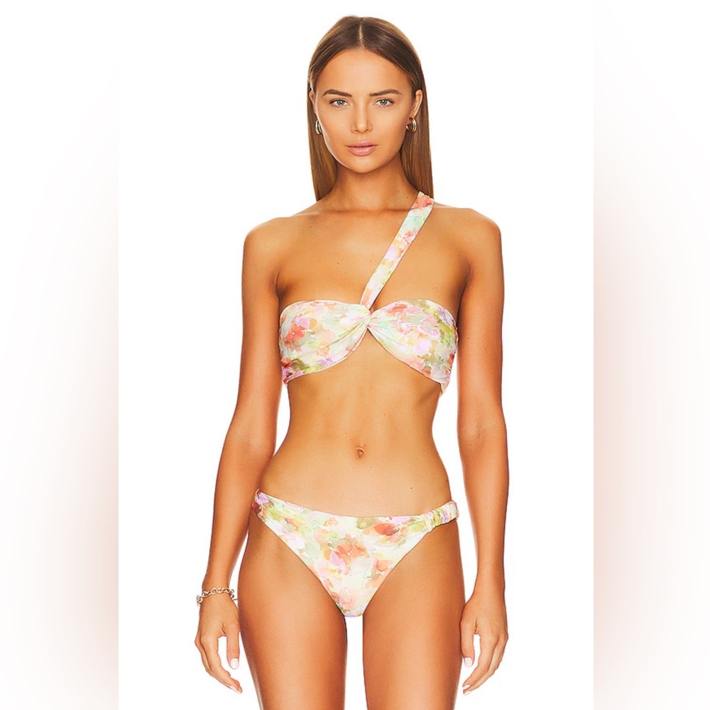 Macey Top & Bottom in Multi Spring Floral